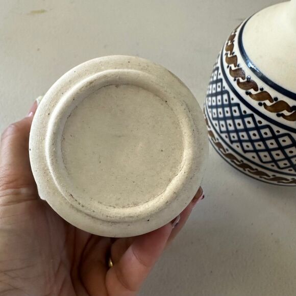 Vintage Signed Javier Servin Mexican Hand Painted Ceramic Carafe Matching Cup - Picture 6 of 6